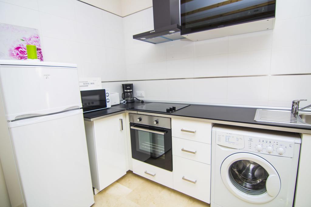 Apartamentos Centro Puerto de Santa Maria El Puerto de Santa Maria Bagian luar foto