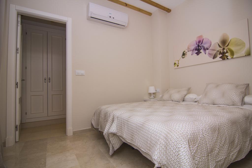 Apartamentos Centro Puerto de Santa Maria El Puerto de Santa Maria Bagian luar foto