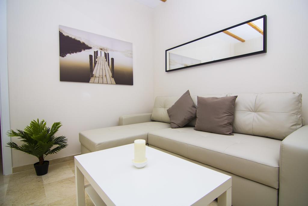 Apartamentos Centro Puerto de Santa Maria El Puerto de Santa Maria Bagian luar foto