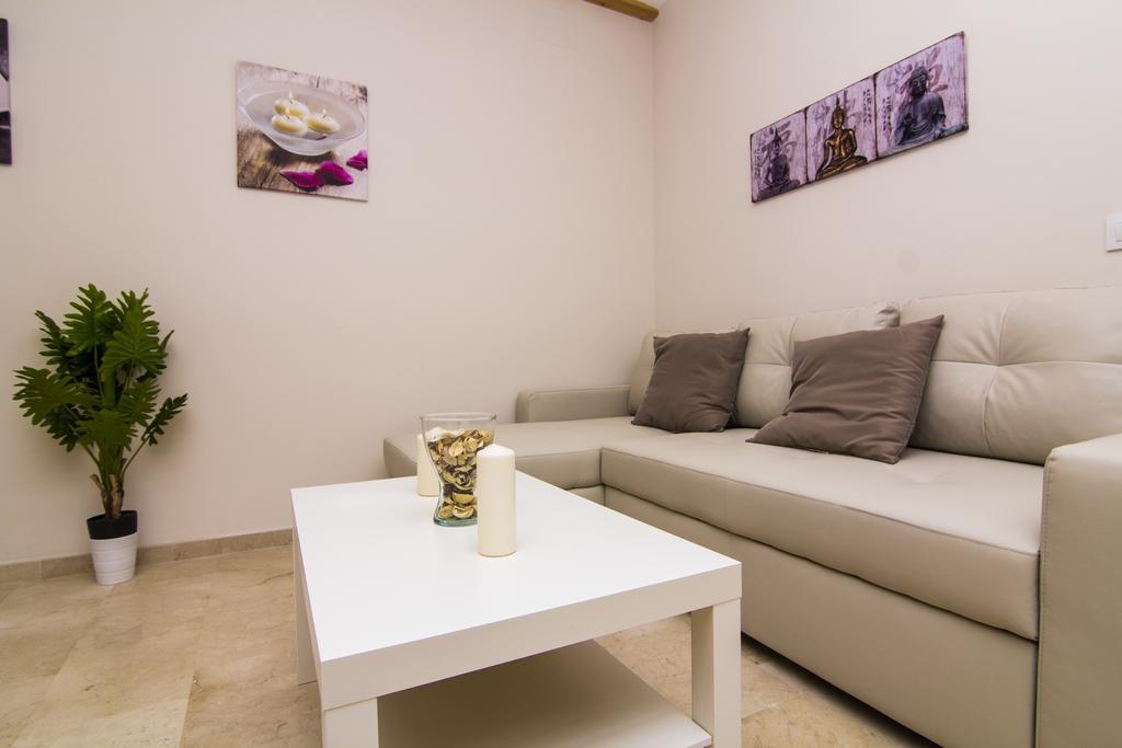 Apartamentos Centro Puerto de Santa Maria El Puerto de Santa Maria Bagian luar foto